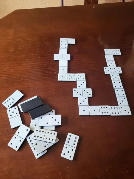Dominoes