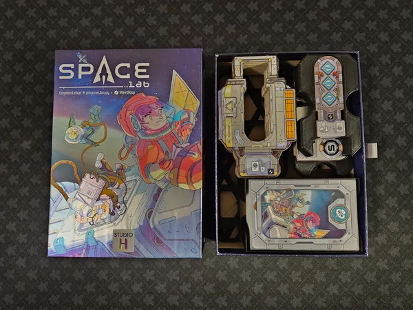 Space Lab - Insert