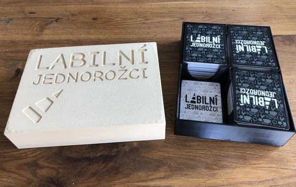 Labilní jednorožci / Unstable unicorns box