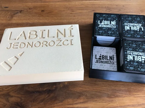 Labilní jednorožci / Unstable unicorns box