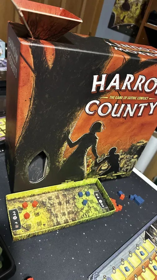 Harrow County - dice tower