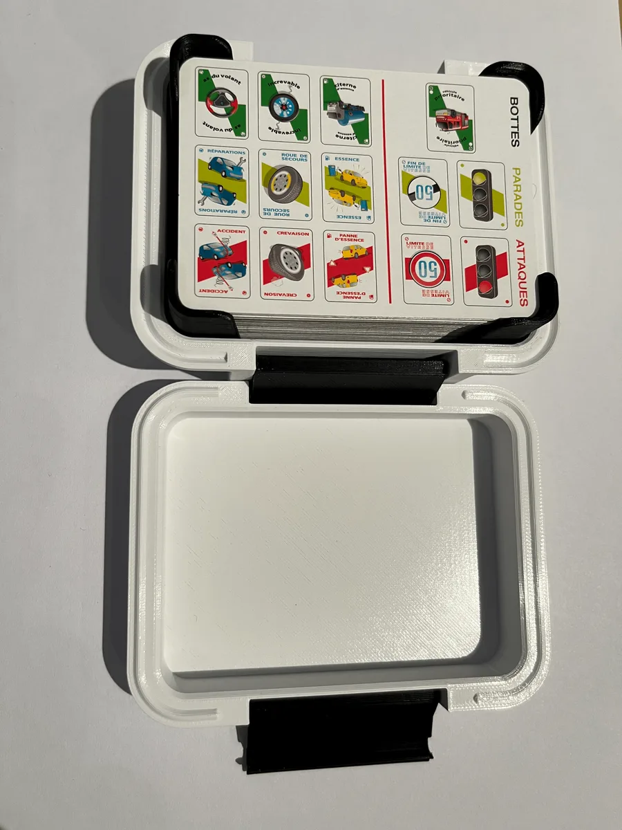 Boîte de Jeu de cartes Mille Bornes