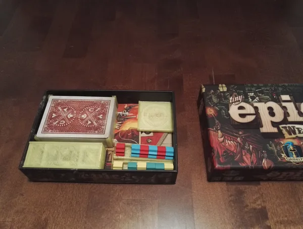 Tiny epic western Board game storage