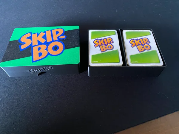 Skip bo card box