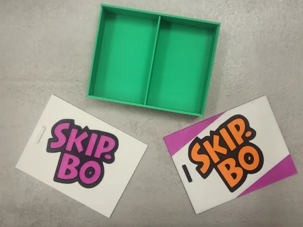 Skip Bo Kartenspiel box