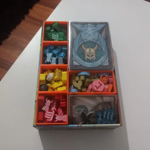 Tiny Epic Vikings insert for sleeved cards