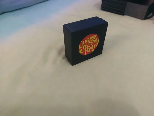 Simple Jungle Speed card box
