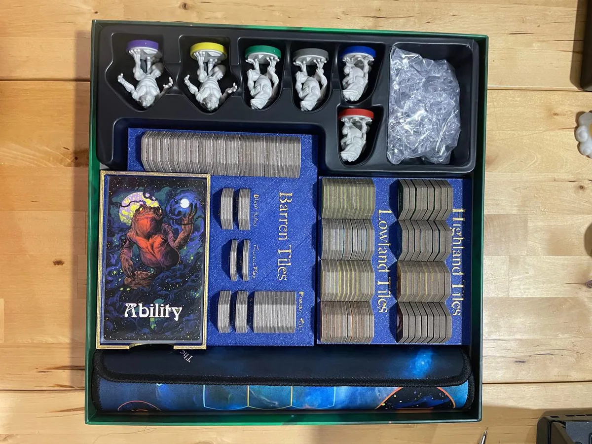 Cosmic Frog Insert (Fits sleeved cards)