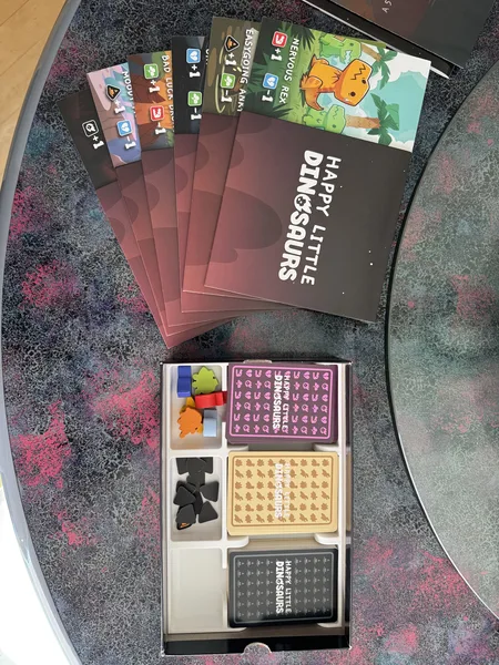 Happy Little Dinosaurs Insert (Holds Expansion Pack)