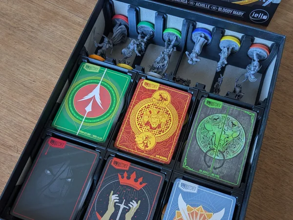 Unmatched 12 Unleeved Characters Organiser