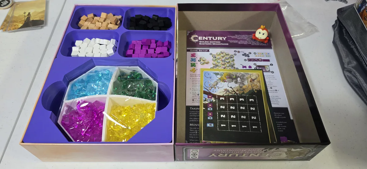 Century Golem Eastern Mountains - 3D Organizer