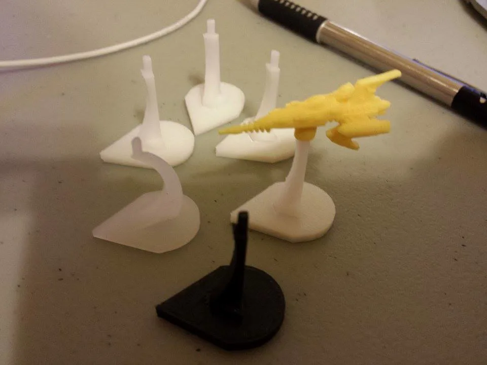 Warhammer Forbidden Stars Replacement Ship Base and Stand