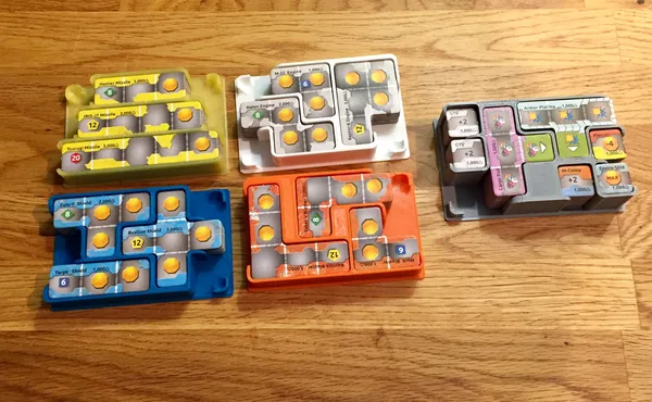 Organizer Components for Xia: Legends of a Drift System and Embers of a Forsaken Star
