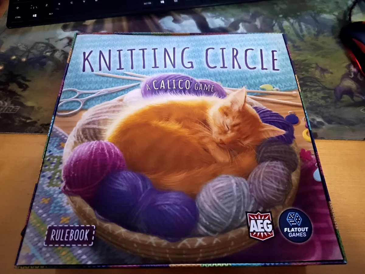 Knitting Circle Insert