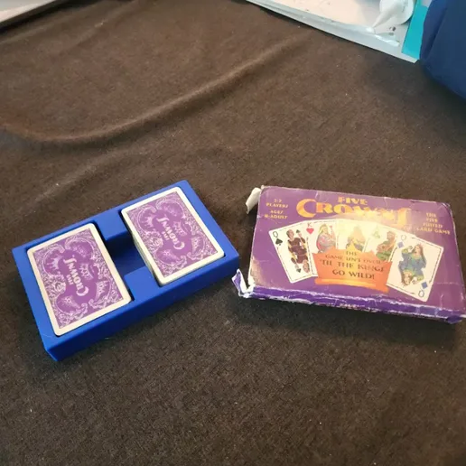 Five Crowns playing card holder /playing cards tray