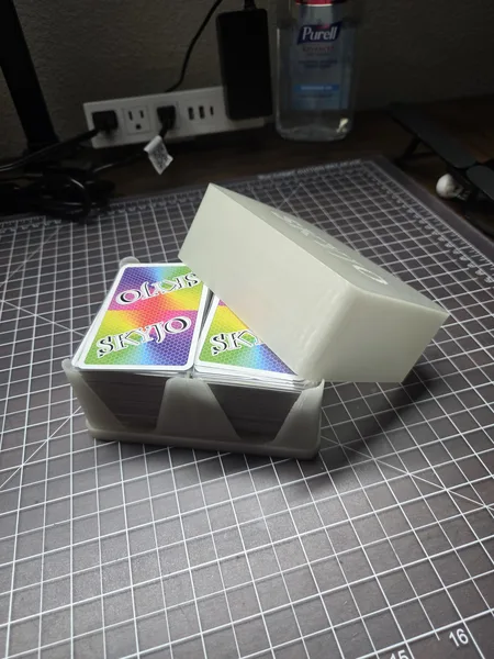 Skyjo Travel Case for Sleeved Cards
