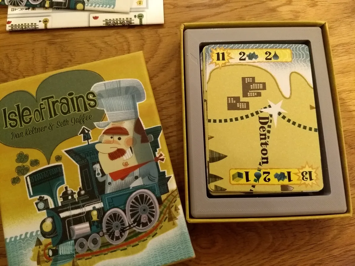 Isle of Trains card game inlay