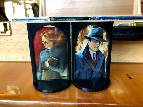 Arkham Horror LCG Investigator Card Standee