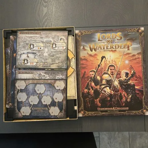 Lords of Waterdeep w/ Scoundrels of Skullport storage to play trays