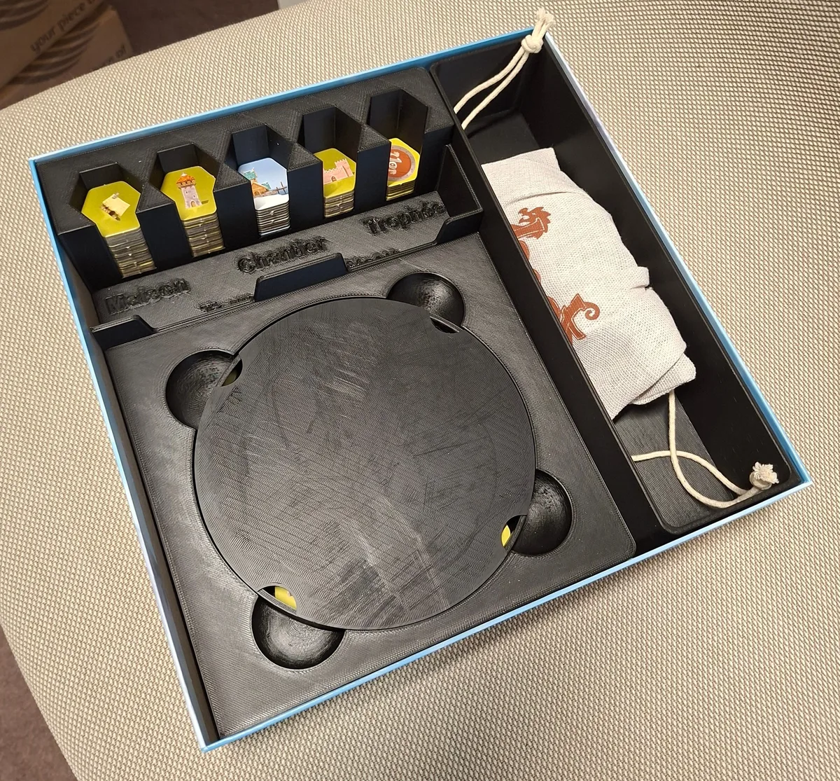 Looot boardgame insert (vertical storage + smaller print bed)
