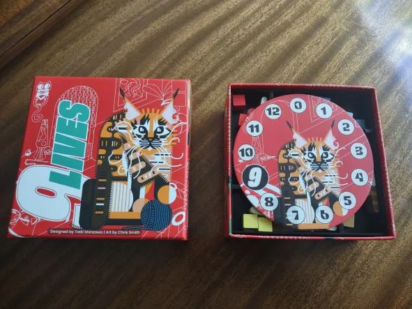 9 Lives Box Insert