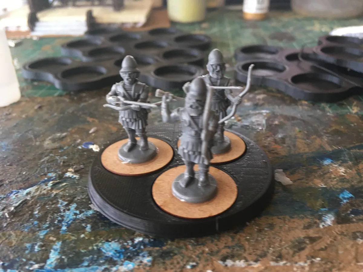 Test of Honour or Mortal Gods Round Base