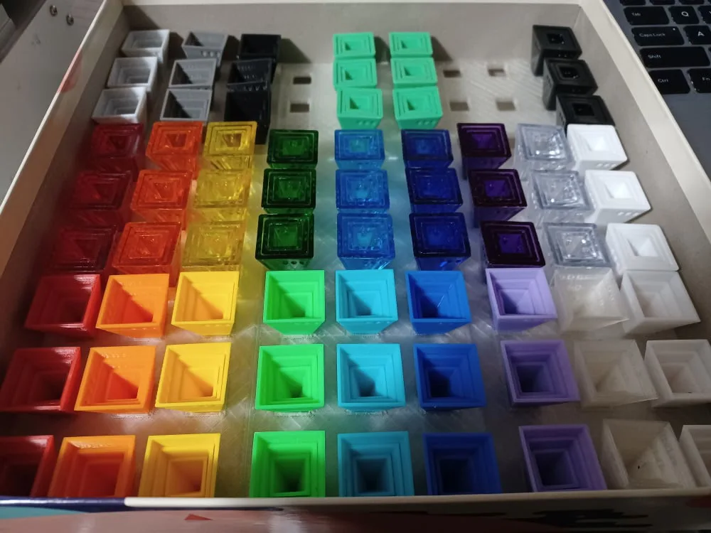 Pyramid Arcade Organizer for Small Print Beds