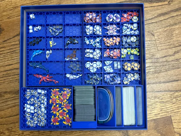 Aqua Garden All-In Insert | All Expansions Sleeved