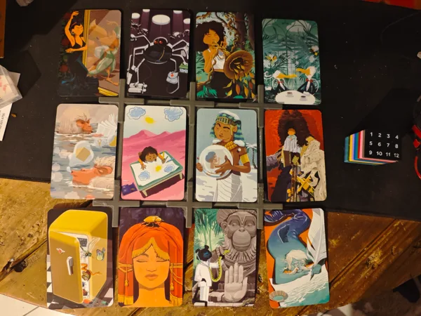 Dixit 12 Player 4x3 Card Alignment Bracket