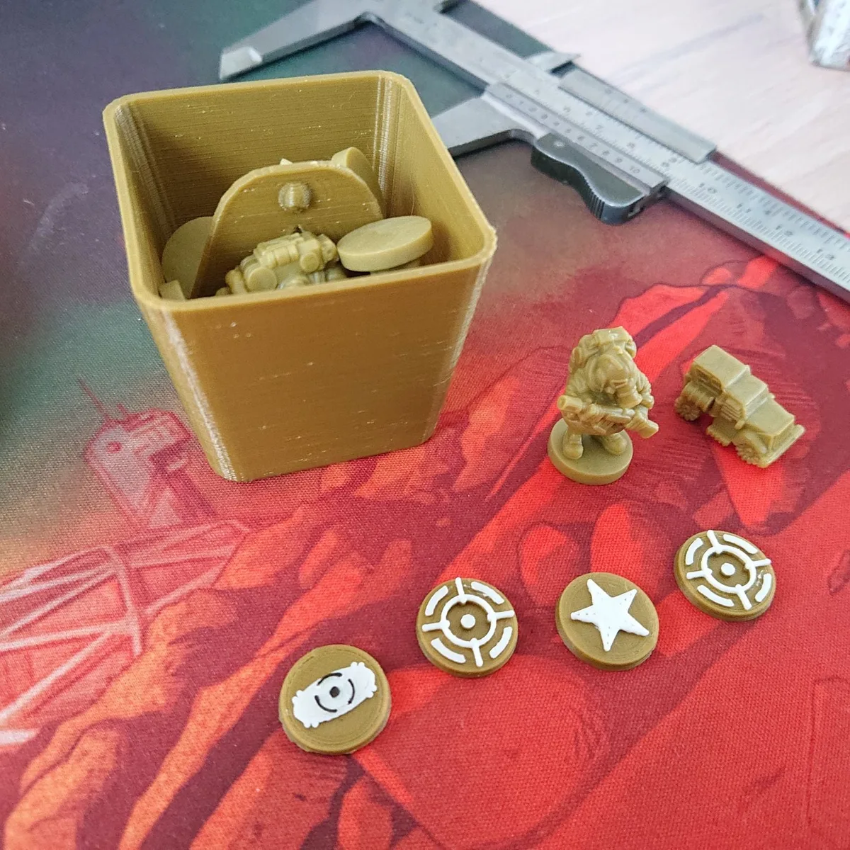 Last Aurora Token Player Box