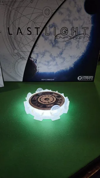 Last Light  - Lit Colony Ship Base with Light Holders