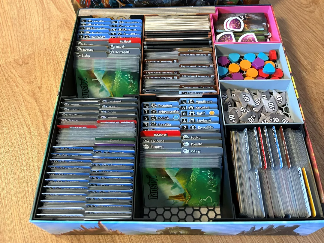 Valeria: Card Kingdoms – Big Box Insert