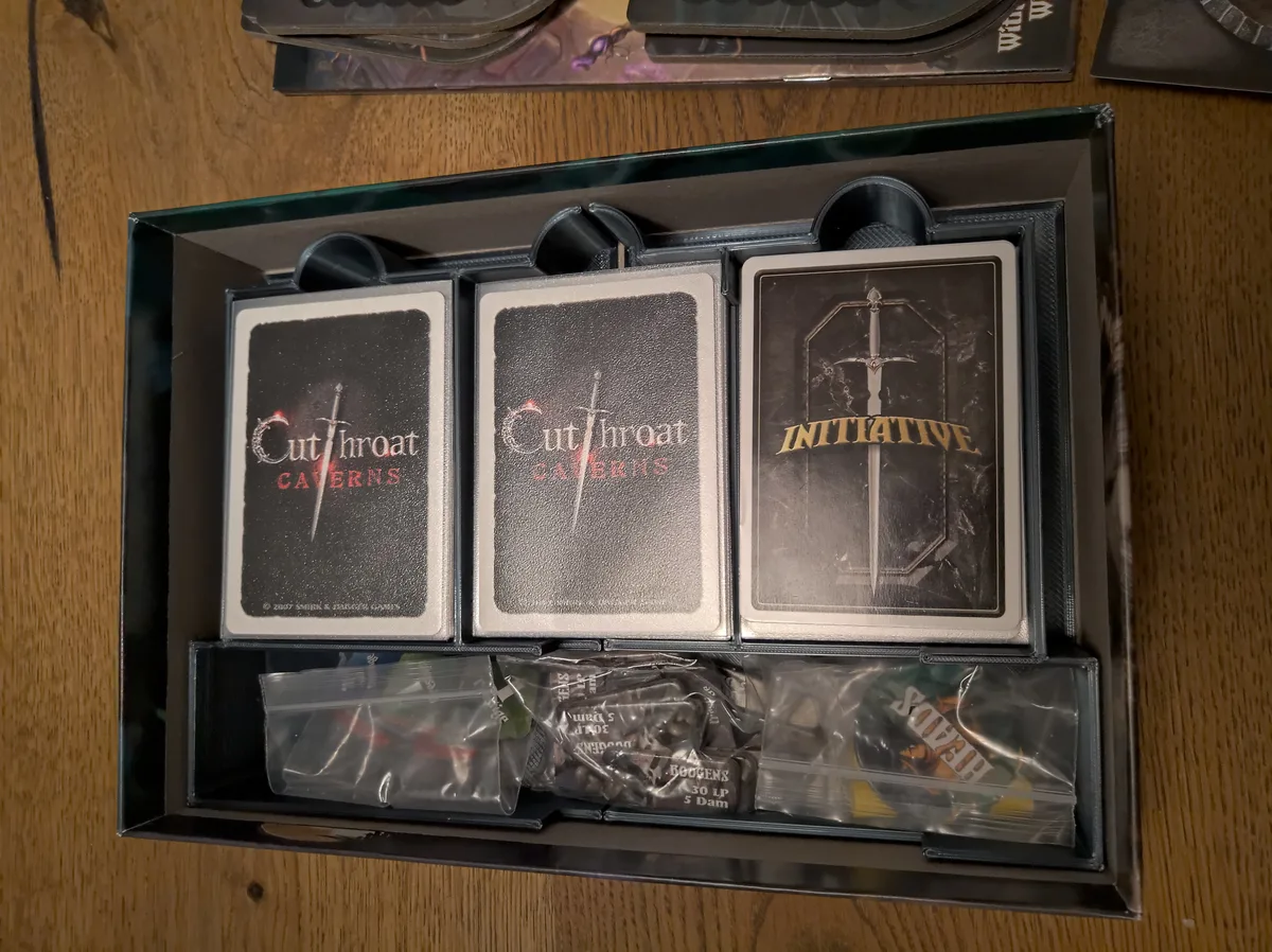 Cutthroat Caverns Inlay (with Sleeves)