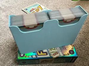 Flip 7 Insert - fits sleeved cards, no lid lift