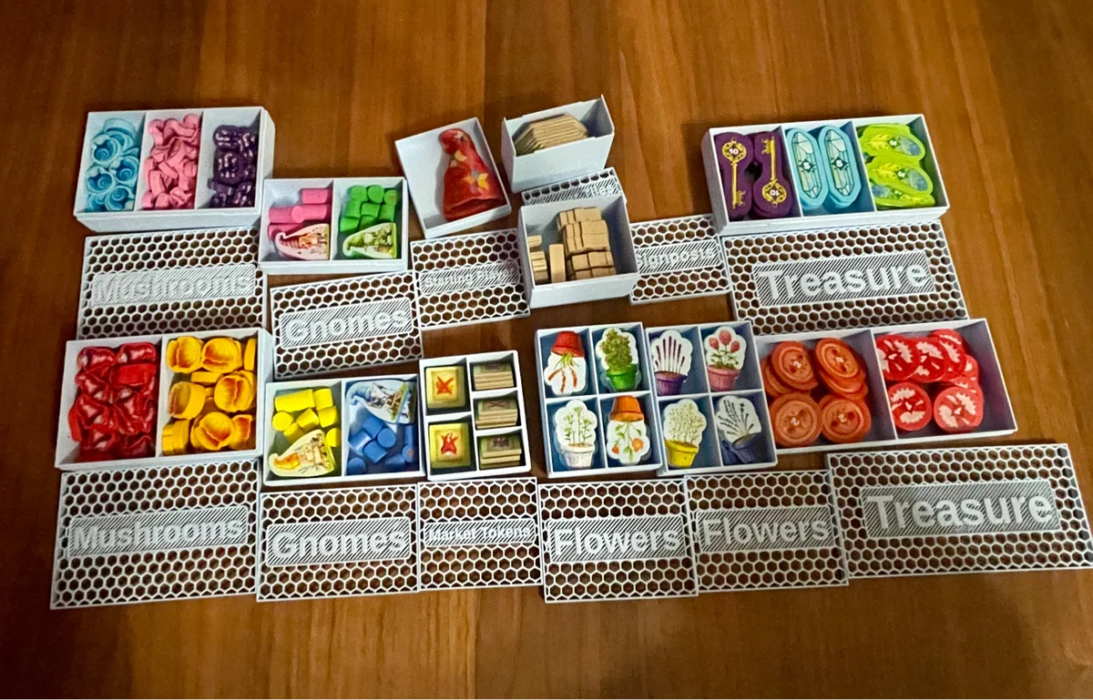 Gnome Hollow Boardgame Insert (made with BIT)