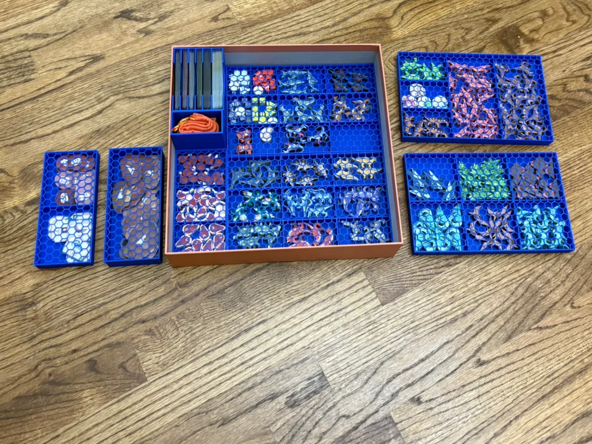 Dino Garden insert for sleeved cards & Expansions
