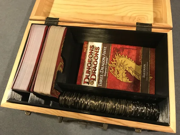 Three-Dragon Ante Card Box
