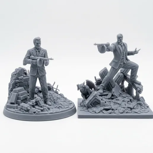 Two-Face Dual Pose - 32mm Batman Miniature Game Scale