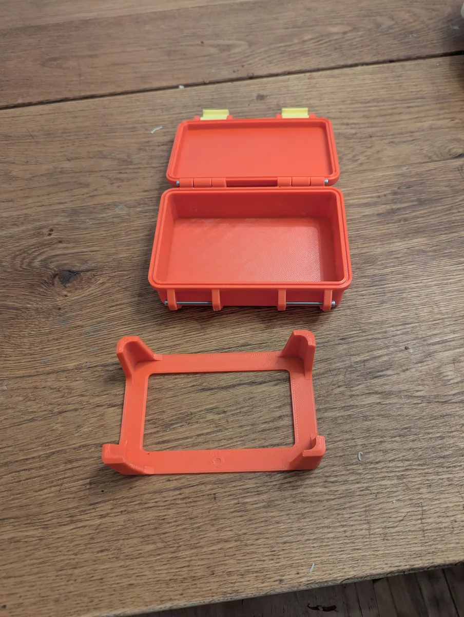 Who Would Win Card Case