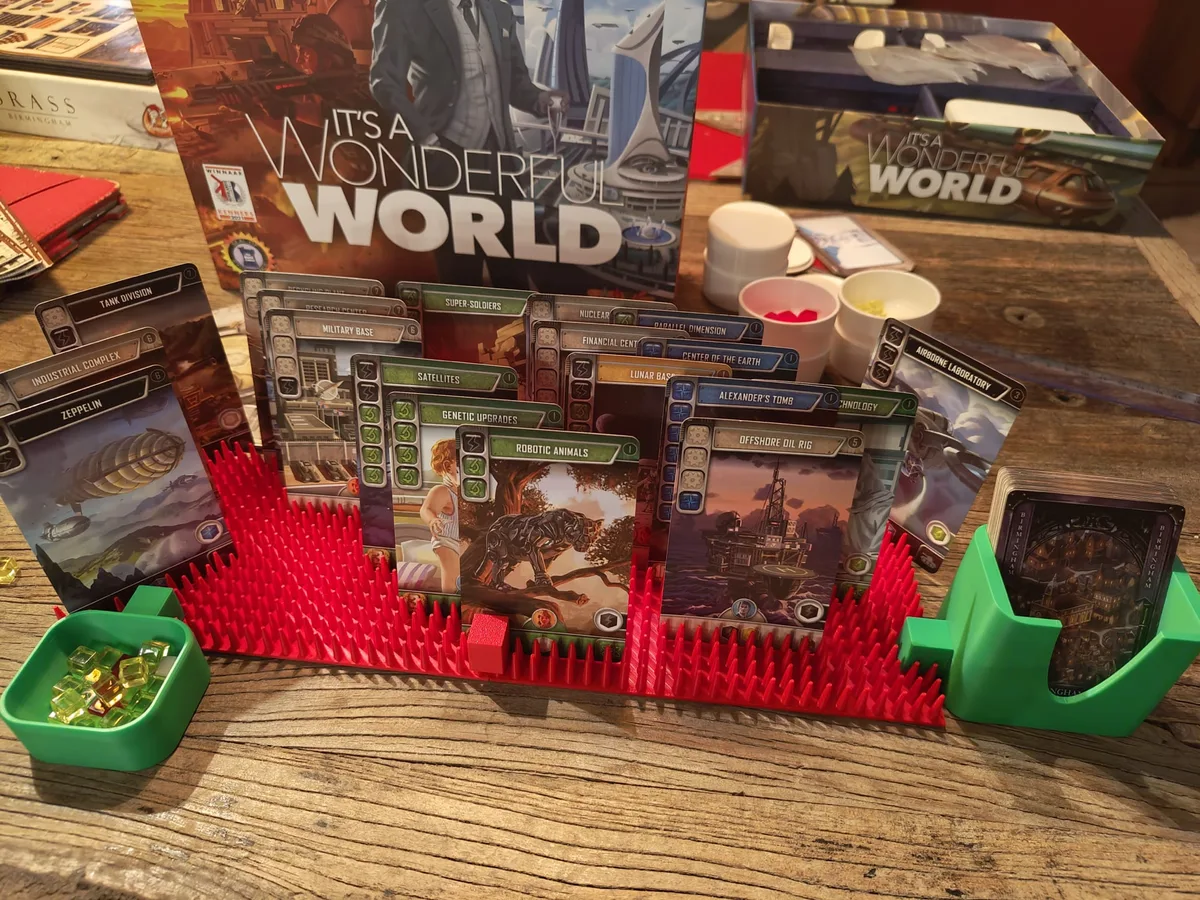 DealSolo The modular Board Game Card Holder