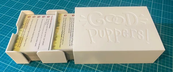Good Puppers box with removable tray