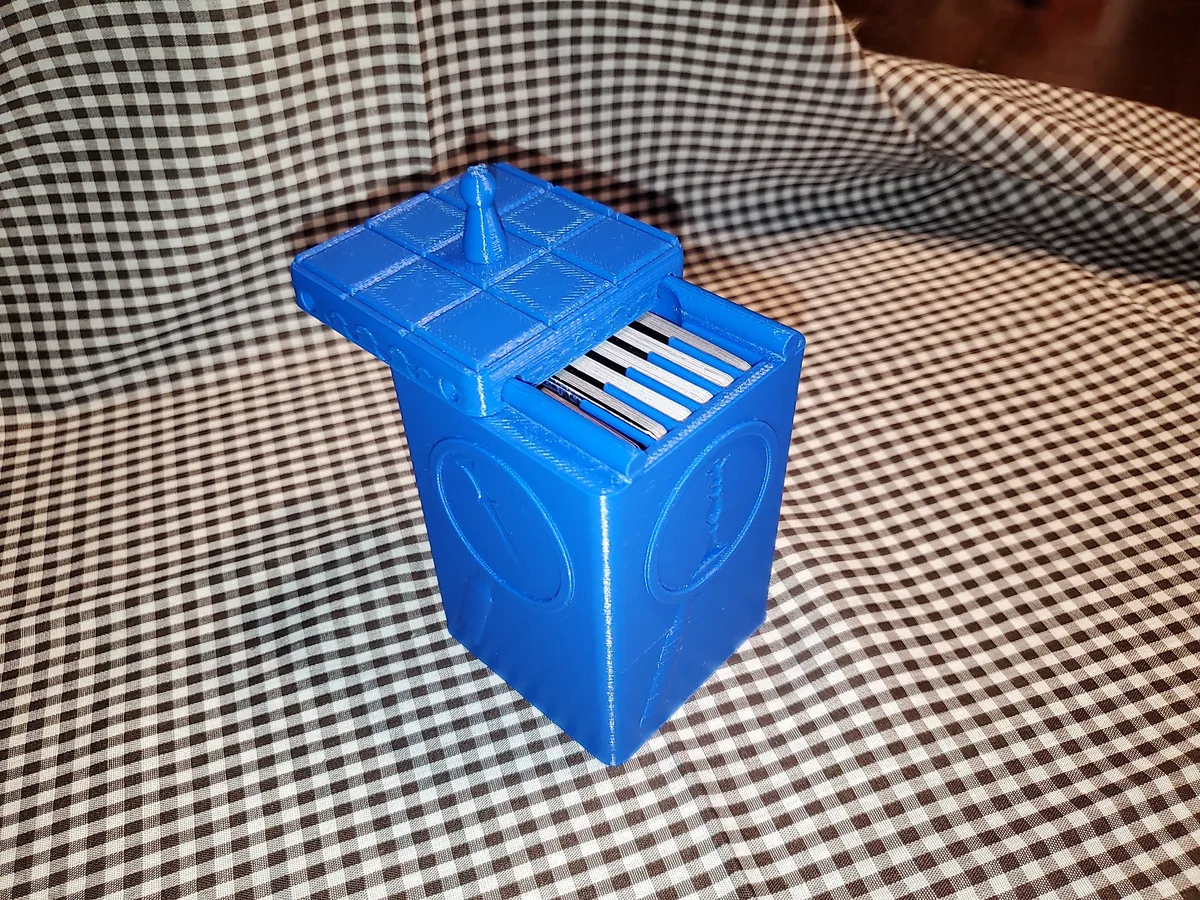 Clue Card Game Box