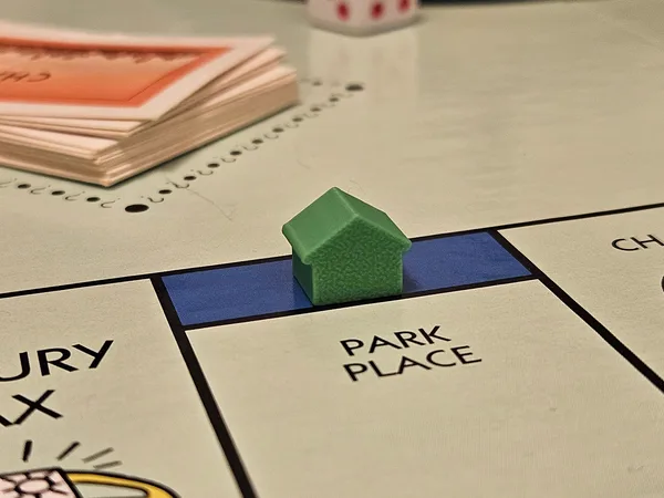 Monopoly Deluxe Edition House