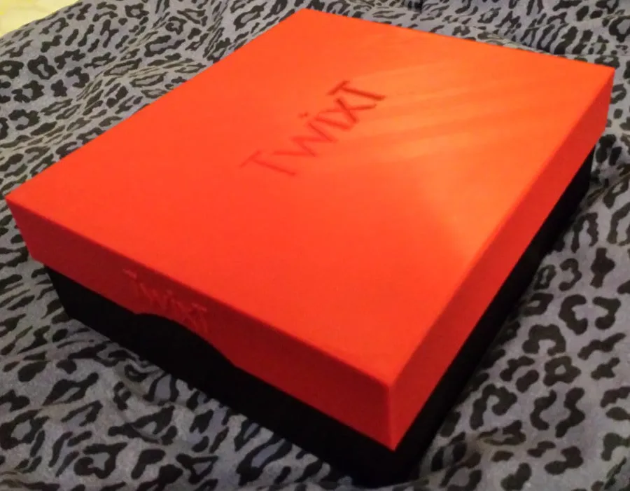 TwixT Game Full Size - game case