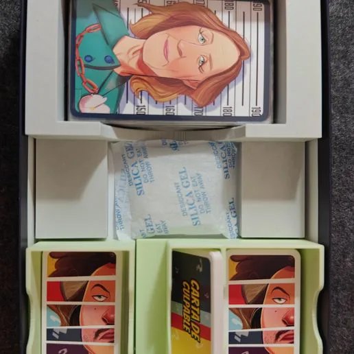 Unusual Suspects Insert (Sospechosos Habituales)