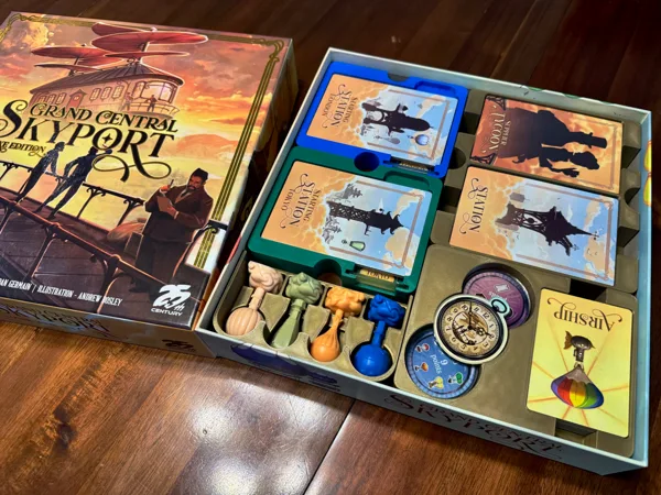 Grand Central Skyport Deluxe Insert / Organizer