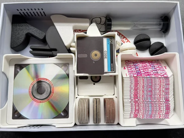 Decrypto and Laser Disc Expansion Game Insert