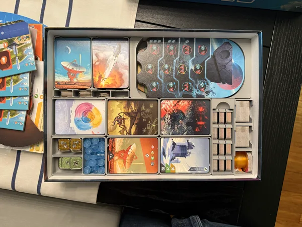 SETI + Space Agencies board game insert with player and species trays