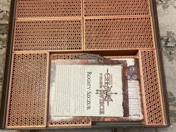 Chaos in the Old World + Horned Rat insert