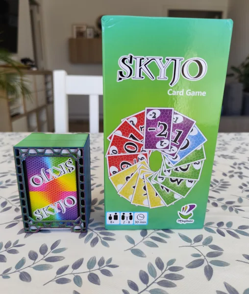Skyjo CARD HOLDER